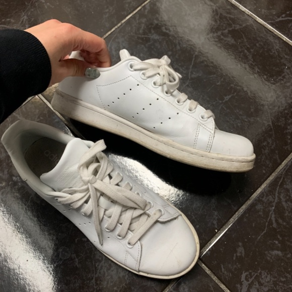 Adidas Stan Smiths Womens - Picture 5 of 8